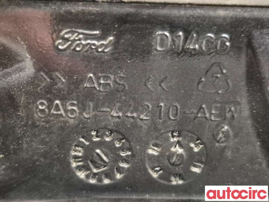 Spoiler bakluke til Ford Fiesta 2013-2017 (Type VI, Fase 2)  (FORD|1802185|D14C6|8A6J-44210-AEW)