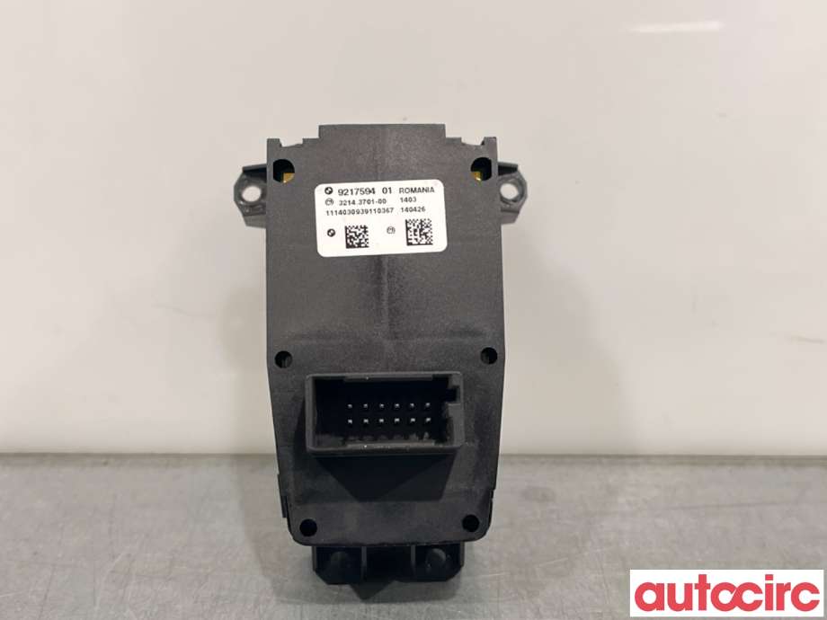 Bryter elektrisk håndbrekk/parkbrems til BMW 5-Serie 2010-2017 (F10/F11) (F10/F11) (BMW|61319877889|)