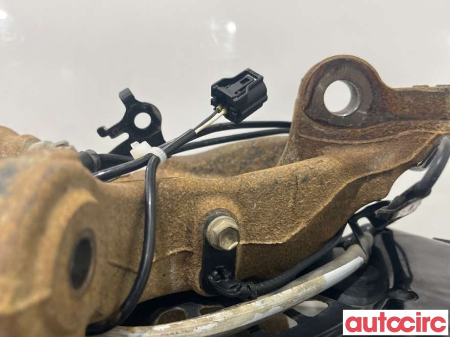 Hjulspindel venstre foran til Toyota RAV4 2019-->> (Type V)  (TOYOTA|4321233130|)