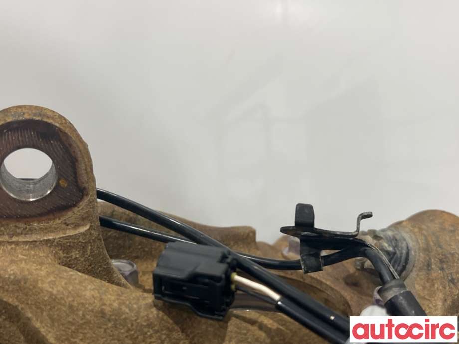 Hjulspindel høyre foran til Toyota RAV4 2019-->> (Type V)  (TOYOTA|4321133130|)