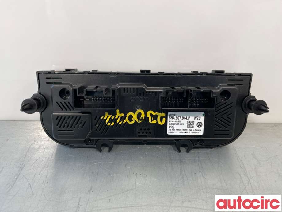 Varmeapparat betjening til VW Tiguan 2016-2020 (Type II, Fase 1)  (VOLKSWAGEN|5NA907044P|)