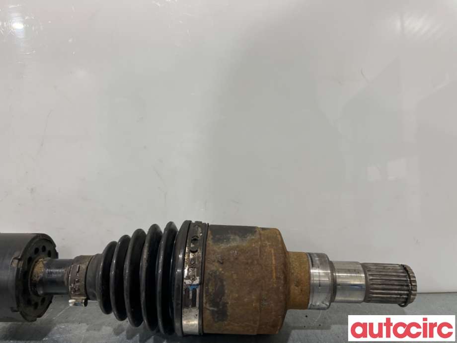 Drivaksel venstre foran til Suzuki SX4 2006-2009 (Type I, Fase 1)  (SUZUKI|44102-79J00|)