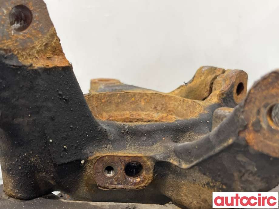 Hjulspindel venstre foran til Renault Captur 2013-2020 (Type I)  (RENAULT|400159304R|)