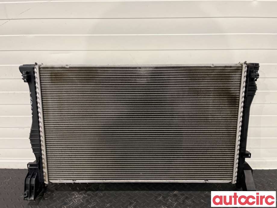 Radiator (automat gir) til Mercedes Vito 2014-->> (W447) (W447) (MERCEDES|A4475010001|)