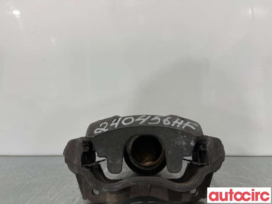 Bremsecaliper høyre foran til Toyota Avensis 2009-2015 (Type III, Fase 1)  (TOYOTA|4773002361|)