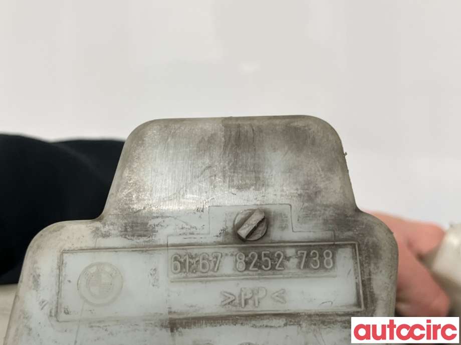 Spylertank til BMW X5 2000-2006 (E53) (E53) (BMW|61678252738|)