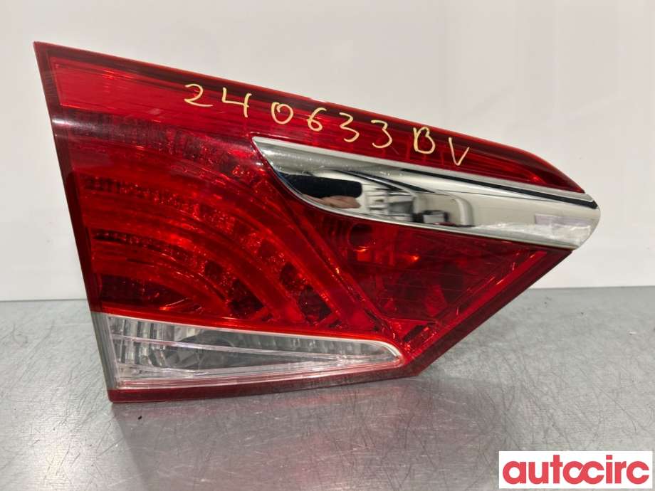 Baklykt venstre indre til Hyundai i40, 2012-2017  (HYUNDAI|924033Z001)