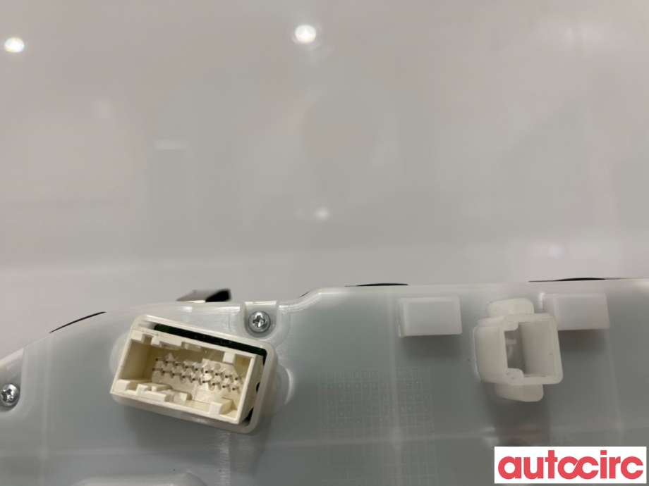 Instrumentpanel til Peugeot 2008 2013-2019 (Type I)  (PEUGEOT|9678506880||9805408680)