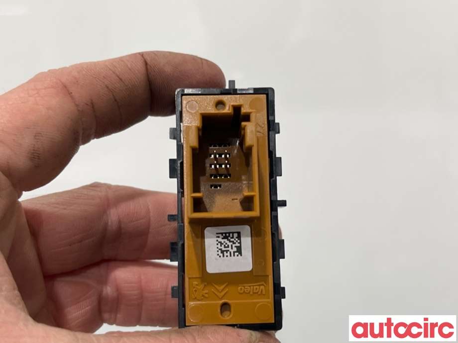 Bryter rutevarme til Citroën C5, Aircross 2019-->> (CITROEN|98130477ZD|)
