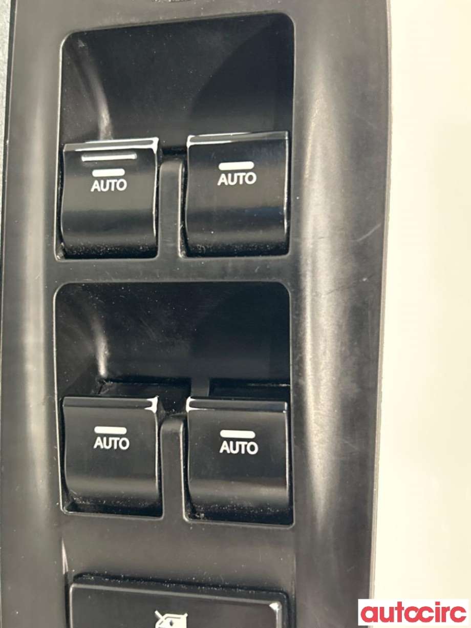 Bryter ruteheis til Hyundai i40 2012-2017  (HYUNDAI|935703Z0004X|)