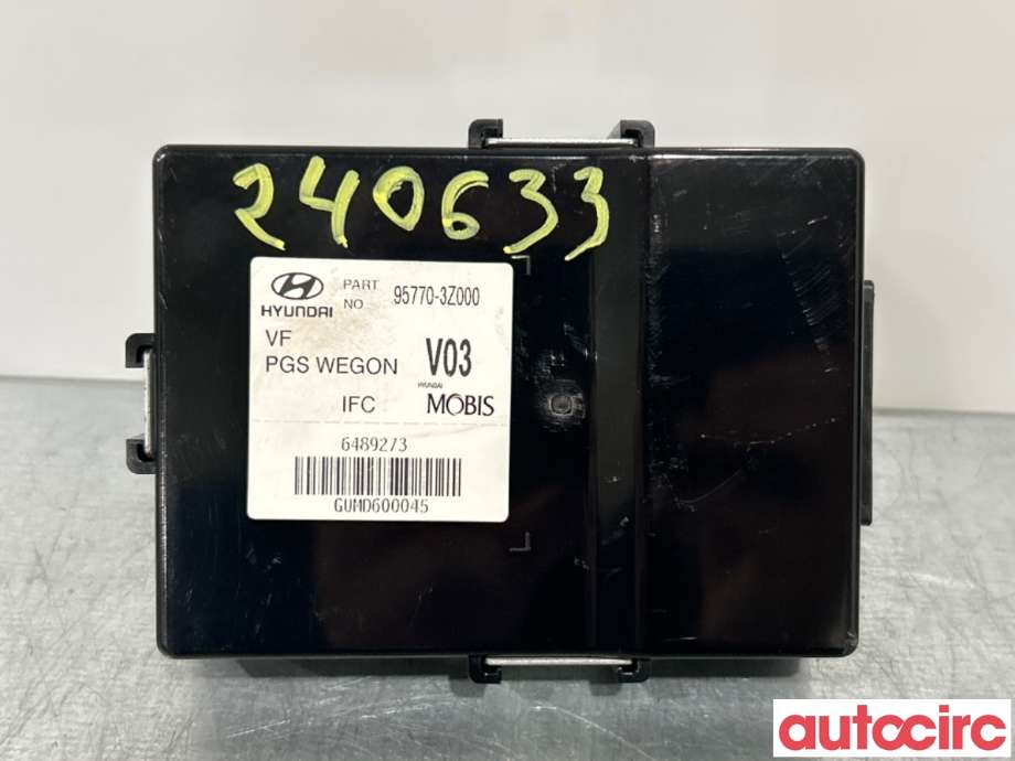 Styreenhet parkering til Hyundai i40, 2012-2017  (HYUNDAI|957703Z000)