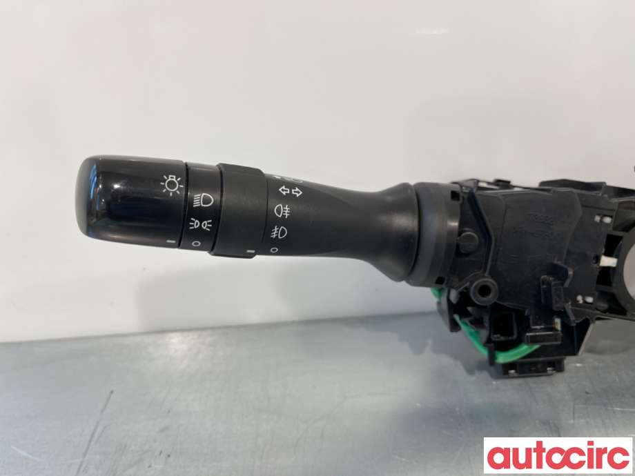 Bryter blink til Toyota Prius +7 2012-2020 (Type III) (stasjonsvogn) (stasjonsvogn) (TOYOTA|8414042101|)