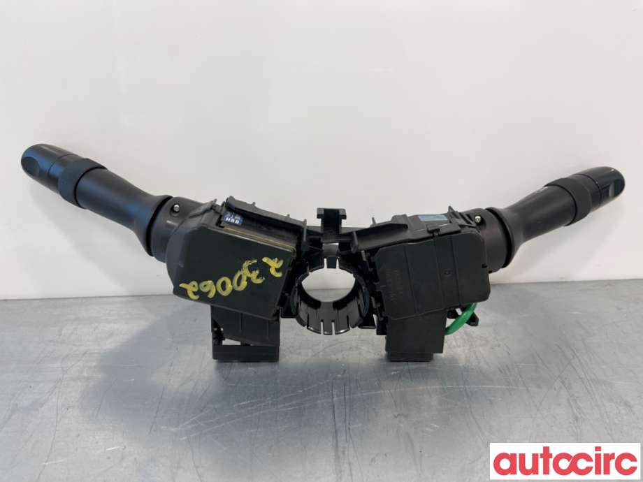 Bryter blink til Toyota Prius +7 2012-2020 (Type III) (stasjonsvogn) (stasjonsvogn) (TOYOTA|8414042101|)