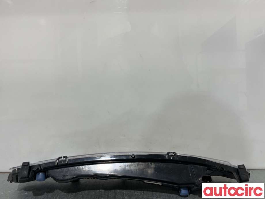 Parklykt høyre til Ford Mondeo 2011-2014 (Type IV, Fase 2)  (FORD|1725079|)