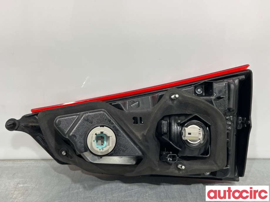 Baklykt venstre indre til Nissan Qashqai 2014-2021 (Type II)  (NISSAN|265554EA5E|)