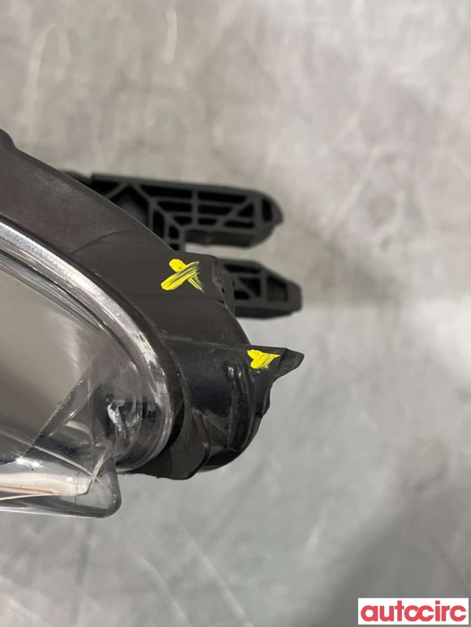 Frontlykt venstre halogen til Renault Zoe 2013-2019 (Fase 1)  (RENAULT|260609522R|)