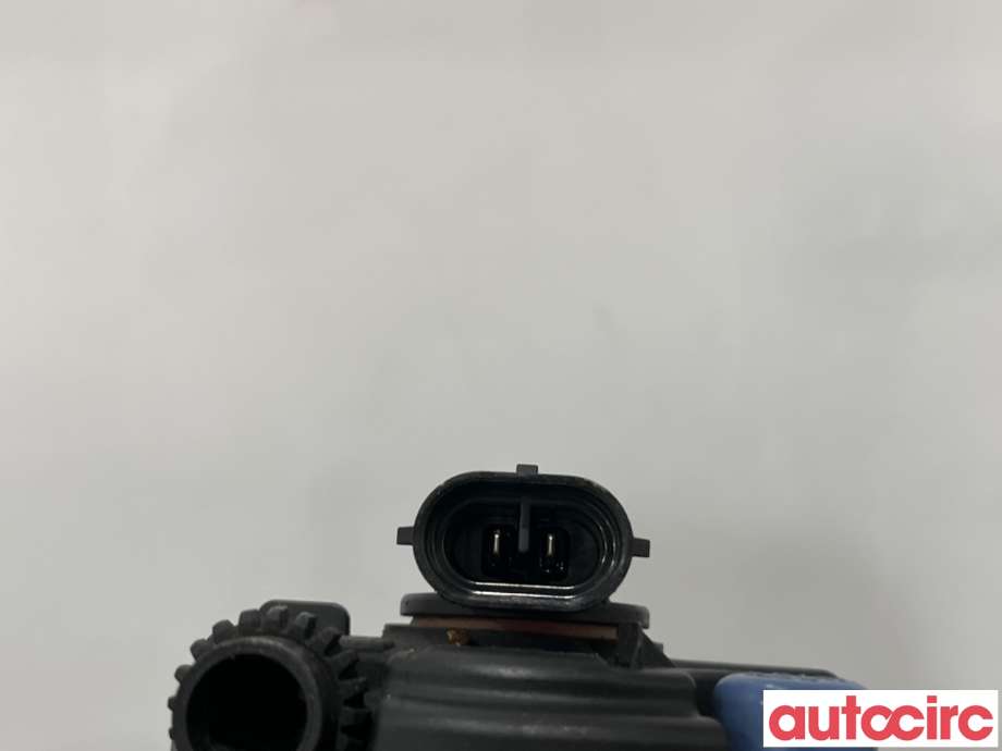 Tåkelykt høyre foran til Toyota Avensis 2009-2015 (Type III, Fase 1)  (TOYOTA|812100D041|89206401|81210-0D041)