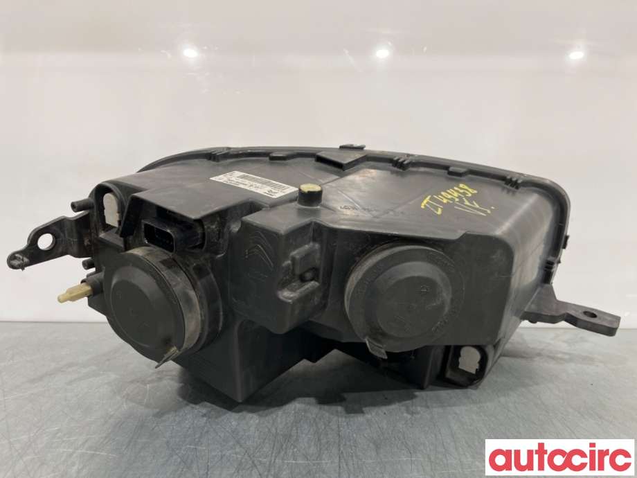 Frontlykt venstre halogen til Citroën C4, Cactus 2014-2017 (Fase 1)  (CITROEN|9800901380|)