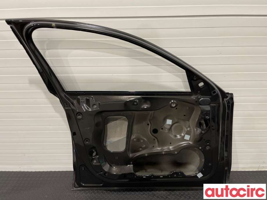 Dør venstre foran til Audi A6, Allroad 2012-2014 (Type III, Fase 1) (C7) (C7) (AUDI|4G0831051|)