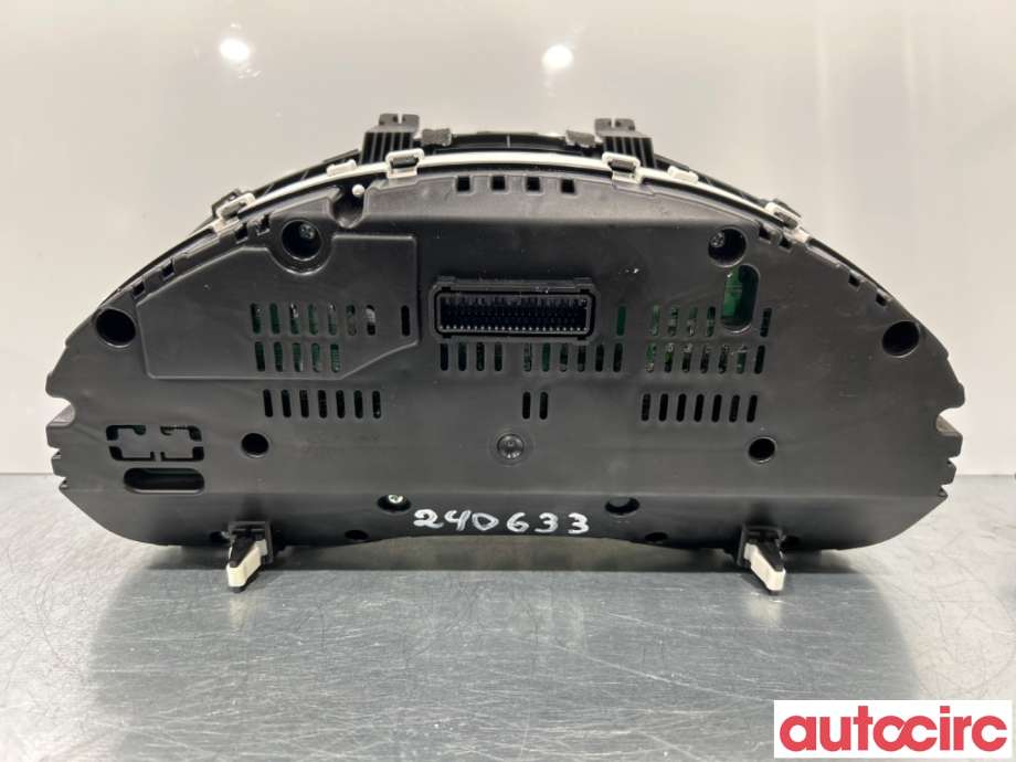 Instrumentpanel til Hyundai i40 2012-2017  (HYUNDAI|940113Z040|11001-777220H|94011-3Z040)
