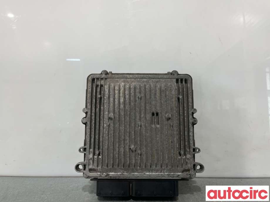 Styreenhet motor til Mercedes R-Klasse 2006-2013 (W251) (W251) (MERCEDES|A6421503141|0281013764|A6421500477)