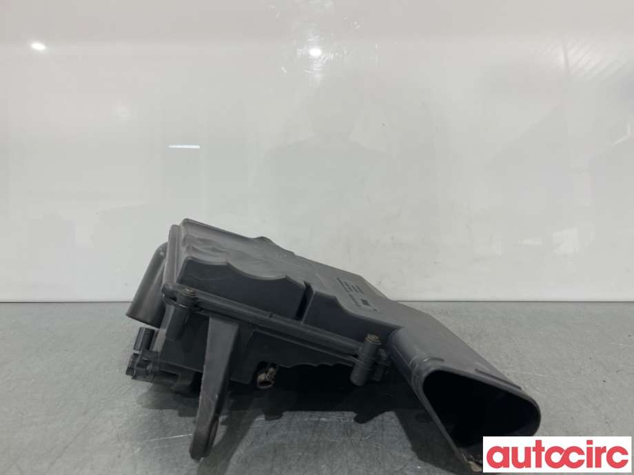 Luftfilterboks til Mercedes R-Klasse 2006-2013 (W251) (W251) (MERCEDES|A6420904101||A6420902101)