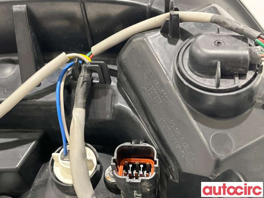 Baklykt venstre til Kia Soul 2014-2019 (Type II)  (KIA|92401E4020|)