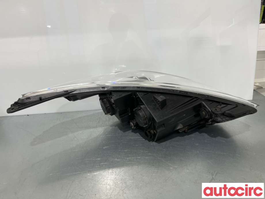 Frontlykt venstre halogen til Hyundai Veloster 2011-2015  (HYUNDAI|921012V160||92101-2V160)
