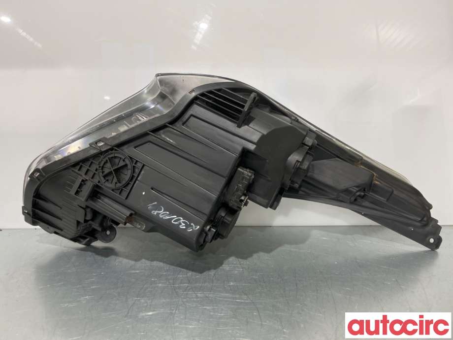 Frontlykt venstre halogen til Hyundai Veloster 2011-2015  (HYUNDAI|921012V160||92101-2V160)