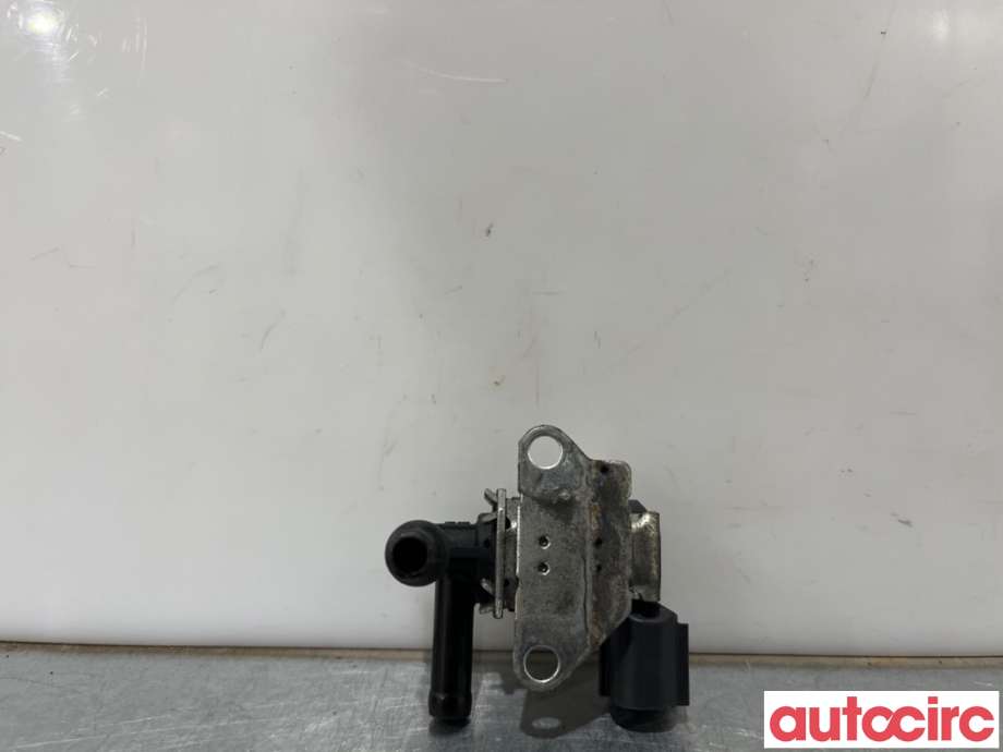 Vakuumventil til Mitsubishi Outlander 2015-->> (Type III, Fase 2)  (MITSUBISHI|8657A049|)