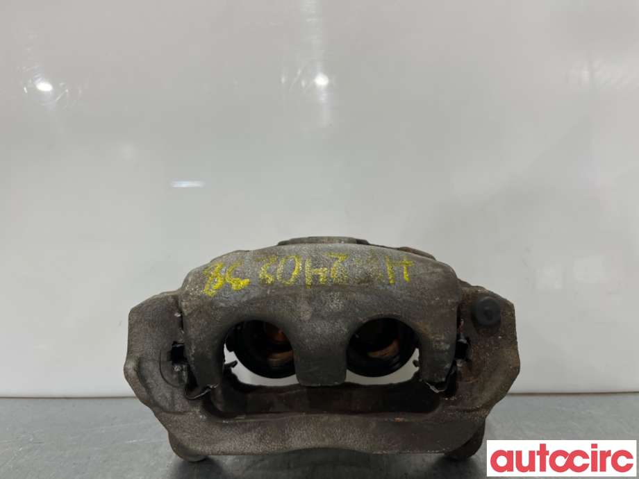 Bremsecaliper høyre foran til Mitsubishi Outlander 2015-->> (Type III, Fase 2)  (MITSUBISHI|4605B472|)