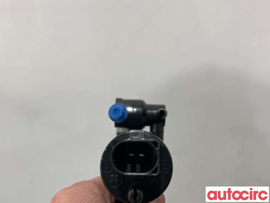 Spylerpumpe foran til Volvo V90 / V90 CC / S90 2016-->>  (VOLVO|31425763|)