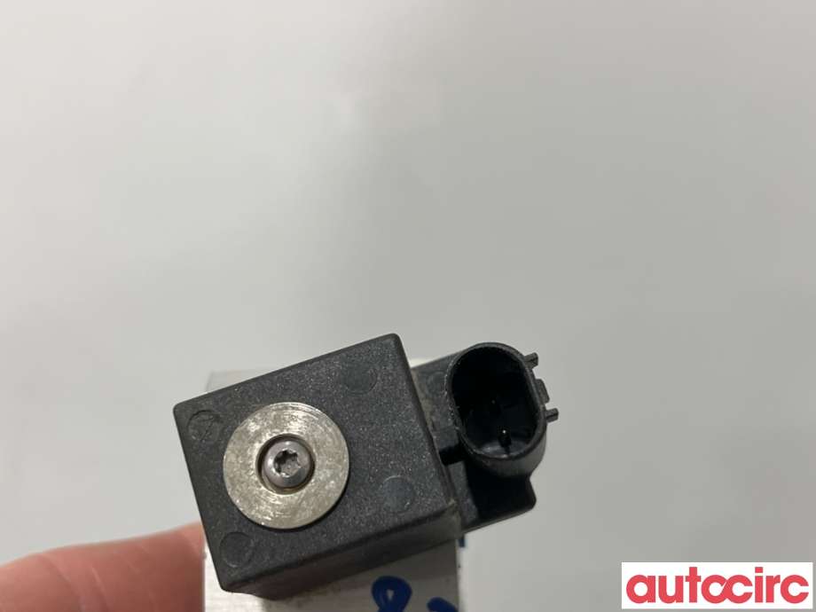 Diverse deler til Volvo V90 / V90 CC / S90 2016-->>  (VOLVO|31694066||31497261)