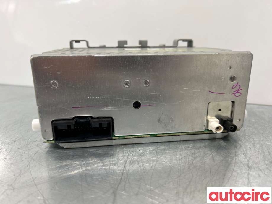 Bilstereo til Ford C-Max 2010-2015 (Type II, Fase 1)  (FORD|2277323|AM5T-18C815-GP|AM5T-18C815-BH)