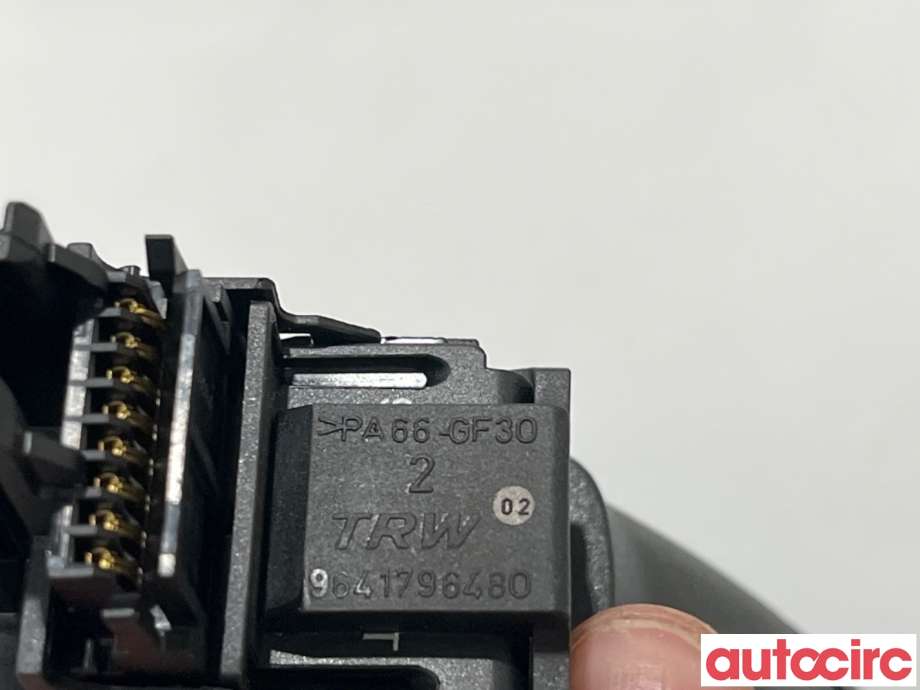 Bryter diverse til Peugeot Partner 2008-2015 (Type II, Fase 1)  (PEUGEOT|6242Z6||9641796480)