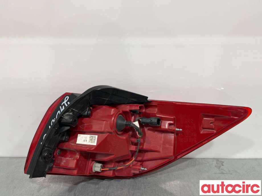 Baklykt venstre til Kia Sportage 2010-2016 (Type III)  (KIA|924013W610|)
