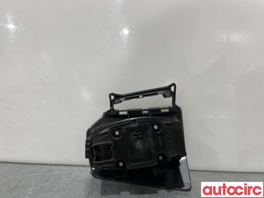 Bryter lys til Ford Focus 2011-2014 (Type III, Fase 1)  (FORD|2551321||BM5T13A024EC)