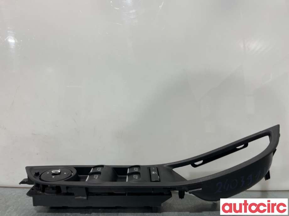 Bryter ruteheis til Ford Focus 2011-2014 (Type III, Fase 1)  (FORD|2033142||AM5T14A132CA)