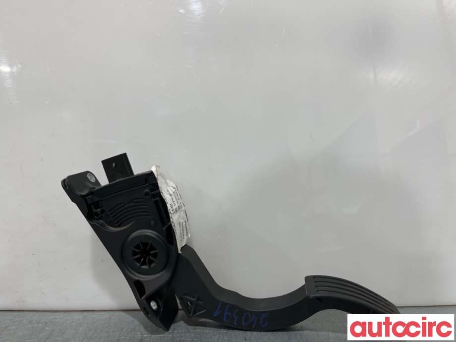 Pedal gass til Ford Focus 2011-2014 (Type III, Fase 1)  (FORD|1710214|6PV010368-30|BV61-9F836-AB)