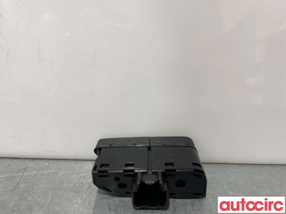 Bryter diverse til Ford Focus 2011-2014 (Type III, Fase 1)  (FORD|1696453||AM5T14B436FB)
