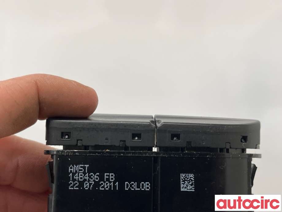 Bryter diverse til Ford Focus 2011-2014 (Type III, Fase 1)  (FORD|1696453||AM5T14B436FB)
