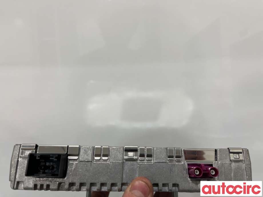 Antenne forsterker til Mercedes E-Klasse 2009-2013 (Fase 1) (W212) (W212) (MERCEDES|A1669007616|)