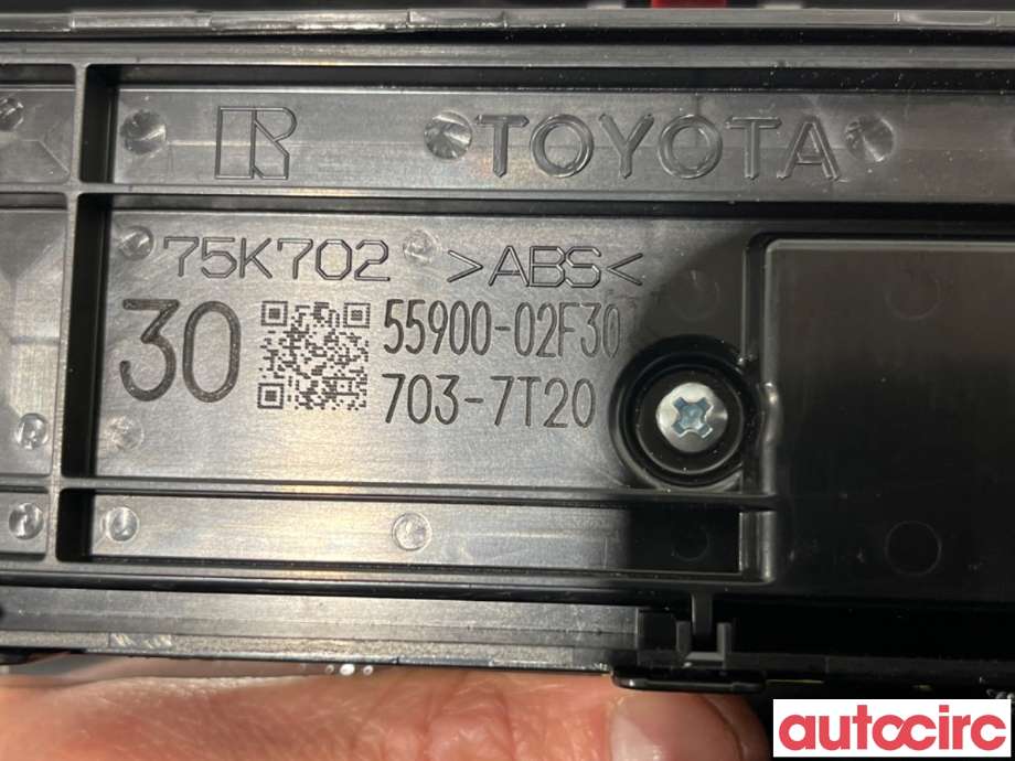Varmeapparat betjening til Toyota Corolla 2019-->>  (TOYOTA|5590002F30||55900-02F30)