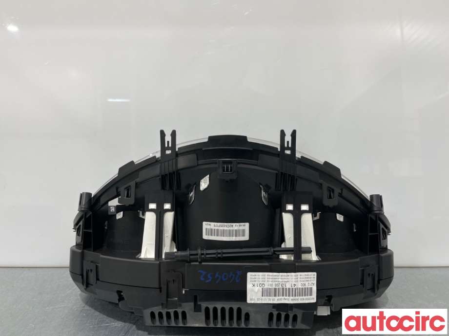Instrumentpanel til Mercedes E-Klasse 2009-2013 (Fase 1) (W212) (W212) (MERCEDES|A2129004113|A2C33061800)