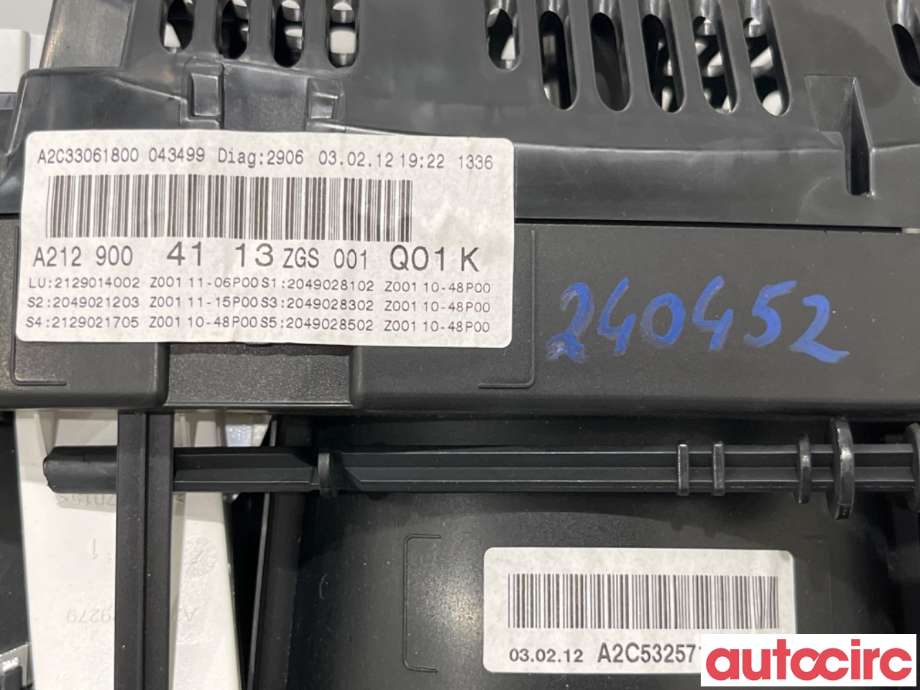 Instrumentpanel til Mercedes E-Klasse 2009-2013 (Fase 1) (W212) (W212) (MERCEDES|A2129004113|A2C33061800)