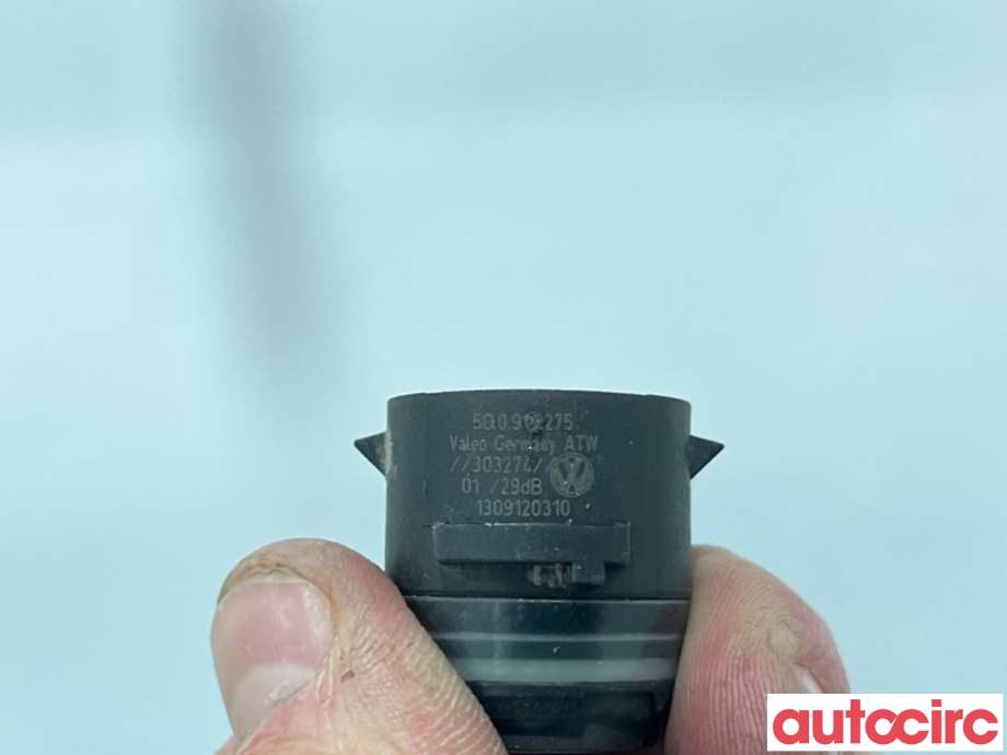Parkeringssensor foran til VW Golf VII 2012-2017 (Fase 1)  (VOLKSWAGEN|5Q0919275B|303274|5Q0919275)