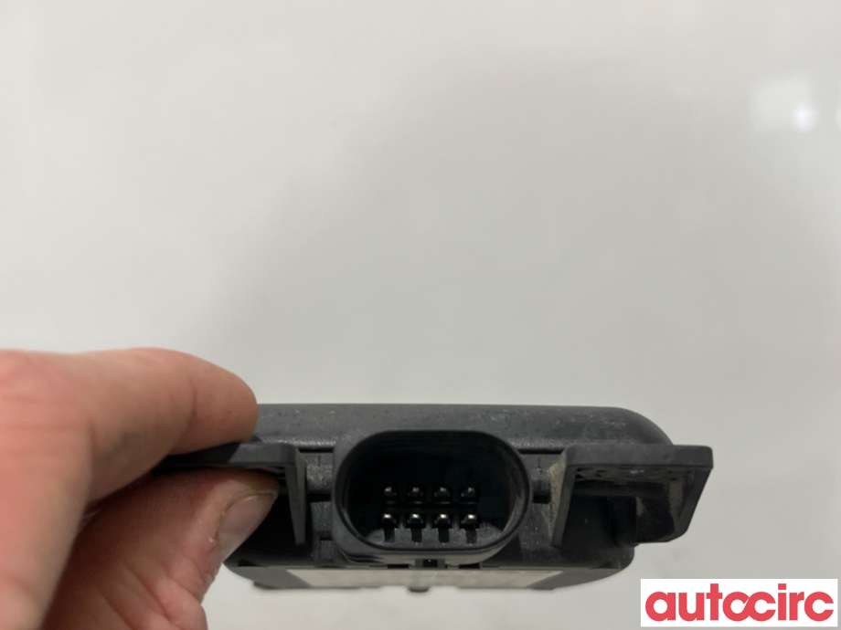 Sensor radar til Škoda Octavia 2017-2020 (Type III, Fase 2) (SKODA|5Q0907685B|6PZ011719-22)