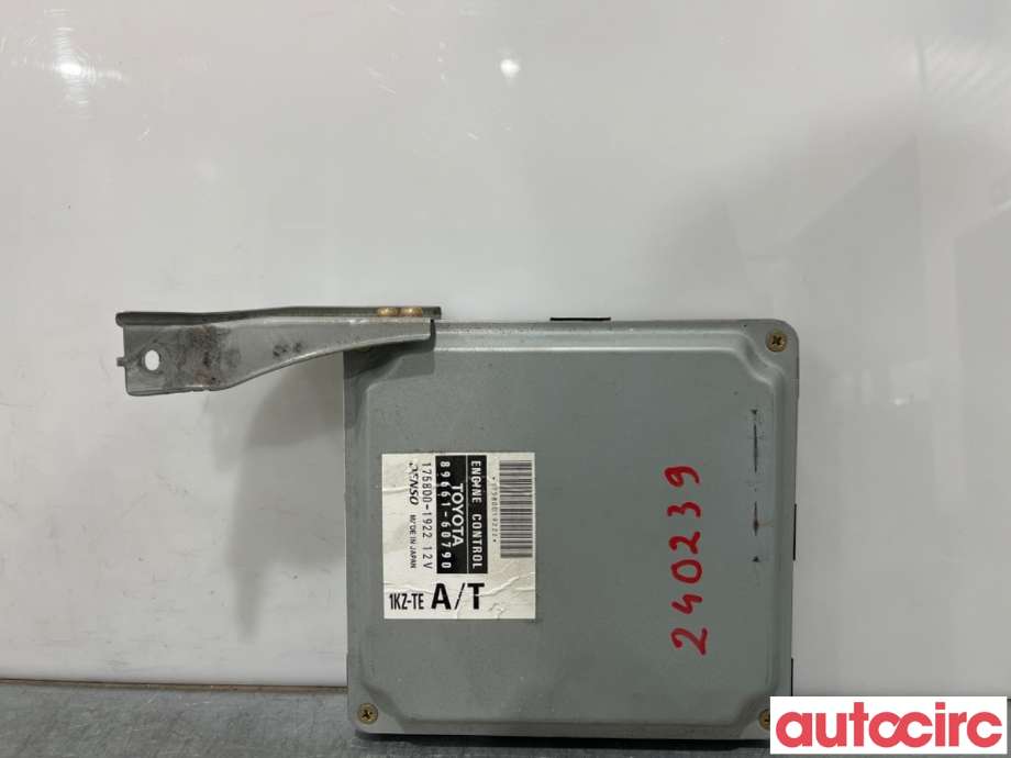 Styreenhet motor til Toyota Land Cruiser 100, 1998-2007 (TOYOTA|8966160790)
