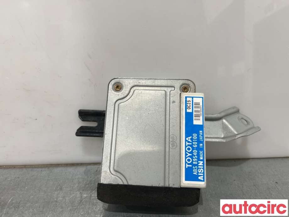 Styreenhet ABS til Toyota Land Cruiser 100, 1998-2007 (TOYOTA|8954060100)