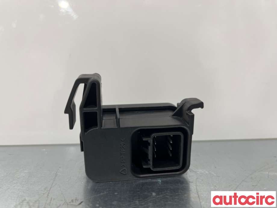 Diverse deler til Opel Insignia A 2014-2017  (OPEL|22906040|3027410-A00|20821328)